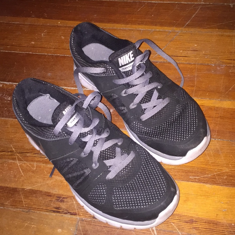 Gently worn nike flex 2014 run